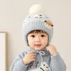 Chapéu de bebê para outono e inverno, quente e à prova de frio, chapéu de lã tricotado com proteção para as orelhas, chapéu infantil, chapéu de tricô com pompom para meninos e meninas