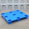 Pallet de plástico de nueve patas LOGOPP para impresión transfronteriza, plataforma de plástico azul tipo rejilla, pallet de plástico de rejilla de un solo lado para montacargas