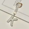 Pingente de chaveiro de carro com 26 letras em inglês cravejado de diamantes transfronteiriço, decoração de bolsa com strass de argila, atacado de chaveiro de celular