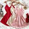 Camisola feminina: Pijamas Luxuosos e Elegantes, Seda Simulada, Estilo Europeu e Americano de Verão, Renda, Seda Gelada, Fino, Roupa de Casa Sexy