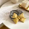 Simple Lazo Relleno de Algodón para Recogerse el Cabello en Moños Color Crema, Suministro al Por Mayor, Directo del Fabricante