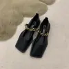 Mocasines Retro de Cuero con Cadena Metálica y Punta Cuadrada para Mujer, Nuevos Zapatos Mary Jane Versátiles de Estilo Británico 2026 para Mujer