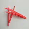 En stock al por mayor pinzas para niños pinzas de plástico desechables para juguetes infantiles pinzas de codo multicolor pinzas de plástico