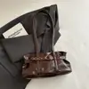 Bolsa tote grande para o dia a dia feminina, estilo ins nicho coreano, 2026, com fivela de cinto e rebites, bolsa biker