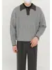 Suéter de cuello polo acanalado, con bloques de color y estilo vintage para hombre, ajuste casual y relajado, suéter de punto suelto para otoño e invierno