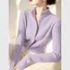 Otoño temprano 2026 nuevo suéter de punto grueso de moda estilo coreano elegante que reduce la edad, abrigo grueso versátil adelgazante, suéter para mujer