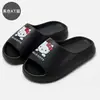 Pantuflas de una pieza de moda para mujer, tamaño grande de verano, estilo nuevo, adecuadas para usar al aire libre, Pantuflas de ducha para baño interior del hogar para hombre, Verano para hombre