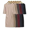 Vestido de Um Ombro Feminino 2026 Primavera/Outono Novo Design Cintura Fina Saia Bodycon Profissional Senso de Design Ligeiramente Maduro Vestido de Manga Três Quartos