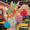 Llavero de Arcilla de Moda Famoso en Internet con Pedrería, Conchas y Cuentas de Cristal, Elegante Accesorio para Bolso de Mujer de Lujo Ligero con un Toque de Alta Gama