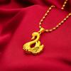 Pequeno livro vermelho Pequeno colar de cisne Vietnã imitação de ouro senhoras temperamento moda cisne pingente colar atacado