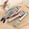 Raspador de escamas multifuncional de aço inoxidável, raspador de escamas de peixe, cortador de aço inoxidável, artefato para matar peixes, faca para matar peixes