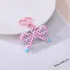 Llavero de lazo floral fresco corazón cierre de resorte accesorio para bolso lindo DIY accesorios de montaje hechos a mano