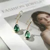 Pendientes Yanbai de Estilo Medieval Ligero, Retro Francés, Forma de Lágrima, Circonita Esmeralda, Pendientes Dorados Elegantes de Estilo Palacio de Lujo Ligero