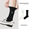 Calcetines Originales Renacentistas para Mujer Primavera y Verano Delgados Estilo Miu Calcetines de Niña Calcetines de Lunares Blanco y Negro de Princesa para Mujer