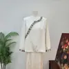 [Li] Nueva camisa base jacquard de lentejuelas y abalorios estilo chino 2026 diseño de cuello redondo otoño nueva blusa para mujer