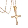 Collar para Mujer, Versátil y de Alta Gama, Collar de Acero Inoxidable Tachonado con Diamantes de Lujo Ligero, Nuevo Accesorio con Colgante de Cruz para Mercados Transfronterizos Europeos y Americanos