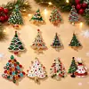 Nuevos Broches de Serie Navideña: Campanitas de Muñeco de Nieve Lindas, Decoraciones de Ropa de Moda, Broches para Fiesta de Navidad