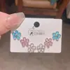 Nuevos Colores de Otoño Pequeños Frescos Florales Circonita Tres Pares de Pendientes de Botón Aguja de Plata Exquisitos Luz de Lujo Sensación de Gama Alta Pendientes
