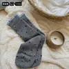 Calcetines Lindos de Encaje con Puntos para Mujer Calcetines de Algodón Puro de Media Pantorrilla Estilo Academia Japonesa Versátiles Calcetines de Algodón Calcetines Largos de Otoño e Invierno