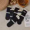 Calcetines Songmu de cuadros florales grises hasta la mitad de la pantorrilla con puntera sin costuras, calcetines de encaje con volantes, modernos y dulces