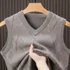 Chaleco de punto para hombre transfronterizo, ropa de negocios casual para hombre, 6% lana, otoño e invierno, color liso, patrón jacquard, cuello en V, suéter sin mangas