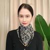 Bufanda Triangular Versátil de Punto con Hebilla Magnética 2025 Nuevo Otoño e Invierno, Bufanda Cálida para el Cuello y Calentador de Cuello para Mujer Moderno y Elegante