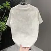 Estilo Novo de Verão Simples e Fashionável Tendência Camisetas de Manga Curta Tops para Homens, Versátil e de Alta Qualidade Camisas de Base Tie-Dye de Meia Manga
