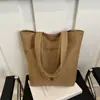 Bolso Tote Retro Estilo Hong Kong 2025 Otoño Nuevo Bolso para Mujer Bolso de Mano Casual de Mezclilla Gran Capacidad Bolso de Hombro de Color Contrastante