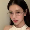 Armazones Ovalados para Gafas de Prescripción Estilo Coreano Altamente Elegantes, Se Pueden Personalizar con Lentes Graduados, Lentes Geniales con Montura Dorada, Gafas Ultra Ligeras Anti-Luz Azul Sin Graduación