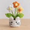 Flor de Lirio del Valle Tejida a Crochet Hecha a Mano de Lana en Maceta Producto Terminado Venta al por Mayor Muñeco de Conejo Creativo Adornos de Escritorio en Maceta Flores Tejidas