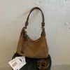 Bolsa de axila retrô de camurça transfronteiriça, uma bolsa transversal minimalista nova e estilosa para mulheres, adequada para o trabalho e o trajeto diário, pode ser carregada como bolsa de ombro ou bolsa de mão