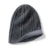 Nuevo Gorro de Punto de Cachemira para Otoño e Invierno Unisex Cálido con Protección para las Orejas Gorro de Punto con Patrón Trenzado Estilo Coreano