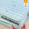 Protector de colchón impermeable a prueba de orina grado A para maternidad e infancia, funda de colchón Simmons antibacteriana de una sola pieza, funda de cama antideslizante totalmente cerrada 4