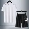 Conjunto de Duas Peças Masculino de Seda Gelada Fino para Verão Fitness Lazer Esportes Respirável Secagem Rápida Camiseta de Manga Curta Calça para Homens