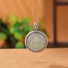 Colgante redondo de Buda Maitreya de la Paz y la Alegría con jade Hetian vintage envejecido de plata esterlina S925 de Yilu, colgante de Buda de plata