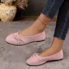 Mocassins femininos plus size leves de sola macia com laço, confortáveis e casuais para o outono de 2026
