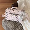 Bolsas de Verão Transfronteiriças Tendência para Mulheres 2026 Nova Bolsa Transversal Exquisita Versátil Bolsa de Mão com Bolinhas Pequena Bolsa Tote
