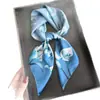 Bufanda Nueva de Seda Estampada, Chal de Alta Gama, Protección Solar para el Cuello, Bufanda Cuadrada Pequeña Versátil para Viajes Diarios, Pañuelo para la Cabeza, Bufanda para Mujer