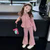 Conjunto para Niñas 2026 Otoño Nuevo Estilo Ropa Deportiva Azul Ajustada para Niños Chaqueta Estilo Coreano Moderno Pantalones Casuales Ligeramente Acampanados