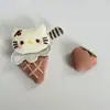 Procesamiento Personalizado - Broche de Gato con Cono de Helado de Dibujos Animados Relleno de Algodón, Broche para Bolso, Pasador, Ropa, Sombreros, Zapatos, Calcetines, Accesorios y Materiales
