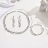 Cadena de Garras con Pedrería para Collar y Aretes, Set de Cuatro Piezas, Collar Trenzado, Cadena para Clavícula, Accesorios de Cena para Mujeres