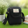 Bolsa de Ombro de Nylon Simples Nova Moda Europeia e Americana Bolsa Transversal para Celular de Tela Grande para Meninas Venda por Atacado