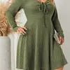 Vestido Feminino Plus Size de Tricô Canelado com Amarração Frontal e Manga Longa, Comprimento no Joelho