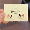 Pendientes de gatito lindos de diario, diseño de nicho 2024, nuevos pendientes elegantes de gato exquisitos que combinan con todo.