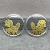 Shenzhen Shuibei Mismo Estilo Oro Puro 999 Tesoro de la Fortuna Aleación Gato de la Suerte Adhesivo Dorado para Teléfono Móvil para Atraer Riqueza Tienda de Oro