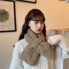 Bufanda de cordero de estilo coreano de invierno, bufanda pequeña linda de color sólido versátil, bufanda de terciopelo acolchada de felpa cálida para exteriores