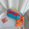 Bolso bandolera ligero para bebé, riñonera de diseño nicho dopamina para niños y niñas, riñonera infantil color block elegante, moderna