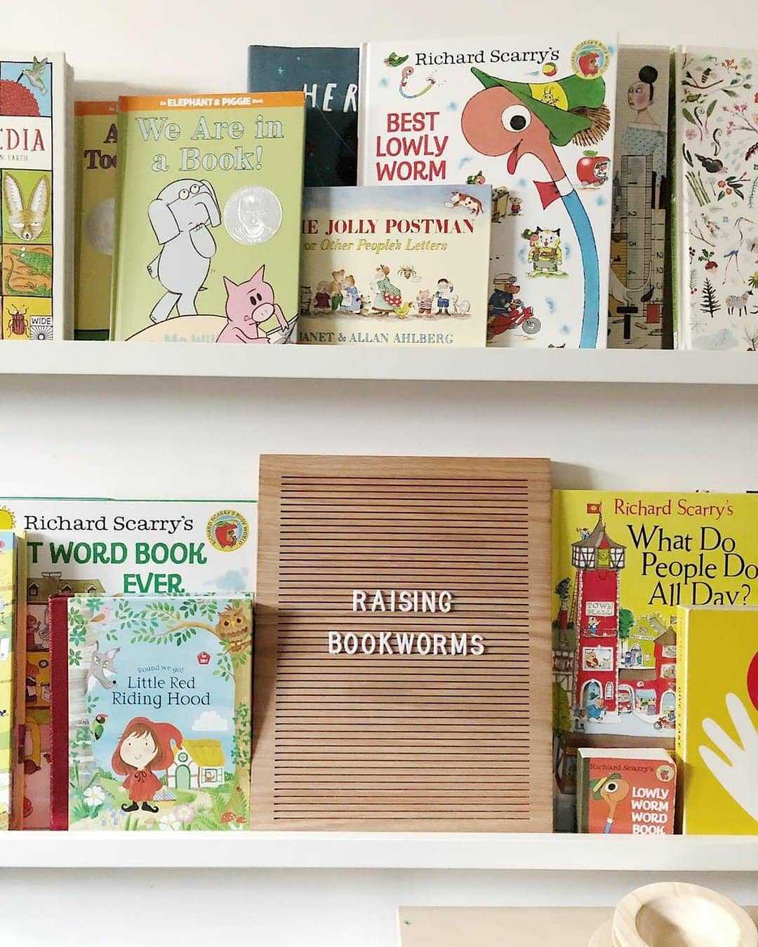 54732002_2311395875796152_2849