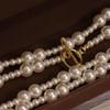 Collar de perlas largas con hebilla OT de doble capa y entrada francesa, elegante y de alta calidad, con diseño de nicho para mujer.