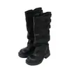 Botas de Cano Grosso com Solado Espesso Chuyuji Botas de Cavaleiro Retrô para Mulheres Nova Coleção Primavera/Verão 2026 Botas de Salto Versáteis Emagrecedoras Pretas